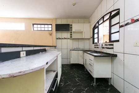 Casa para alugar com 160m², 2 quartos e 1 vaga Casa para alugar com 160m², 2 quartos e 1 vagaCozinha