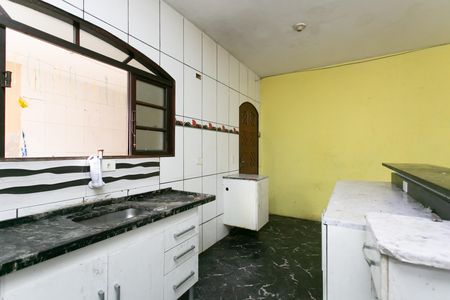 Cozinha de casa para alugar com 2 quartos, 160m² em Jardim Noemia, São Paulo