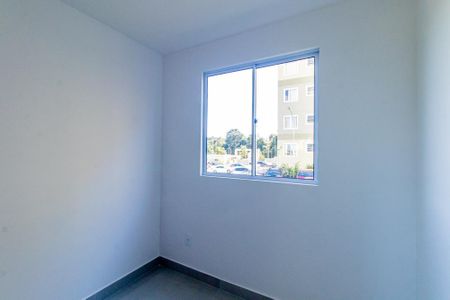 Quarto 2 de apartamento para alugar com 2 quartos, 45m² em Cidade Industrial de Curitiba, Curitiba