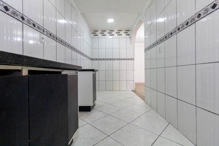 Casa para alugar com 120m², 2 quartos e 3 vagas