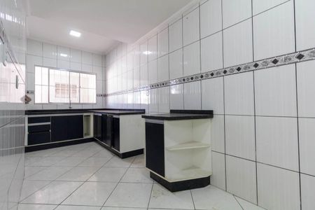 Casa para alugar com 120m², 2 quartos e 3 vagas