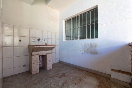 Casa para alugar com 120m², 2 quartos e 3 vagas