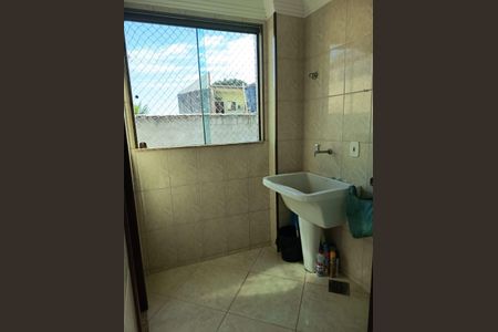 Área de Serviço de apartamento para alugar com 3 quartos, 120m² em Casa Grande, Rio das Ostras