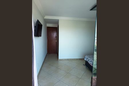 Apartamento para alugar com 120m², 3 quartos e 1 vaga Apartamento para alugar com 120m², 3 quartos e 1 vagaQuarto