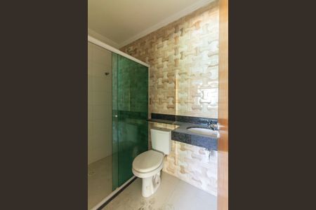Banheiro de kitnet/studio para alugar com 0 quarto, 30m² em Vila Sao Geraldo, São Paulo