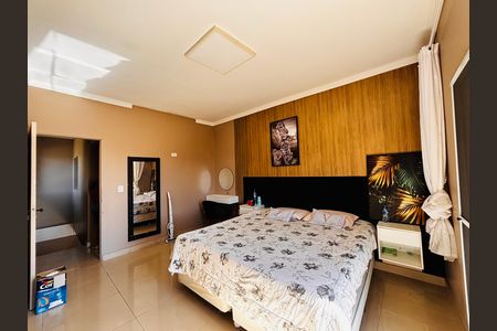 Quarto de casa à venda com 6 quartos, 315m² em Vila Sao Silvestre, Barueri