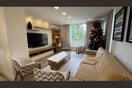Casa de condomínio para alugar com 246m², 1 quarto e 2 vagas Casa de condomínio para alugar com 246m², 1 quarto e 2 vagasSala