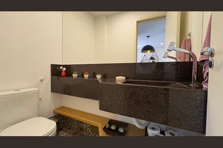 Casa de condomínio para alugar com 246m², 1 quarto e 2 vagas Casa de condomínio para alugar com 246m², 1 quarto e 2 vagasLavabo