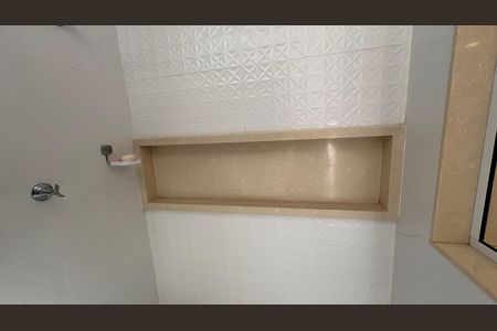 Casa de condomínio para alugar com 246m², 1 quarto e 2 vagas Casa de condomínio para alugar com 246m², 1 quarto e 2 vagasBanheiro da Suíte 1