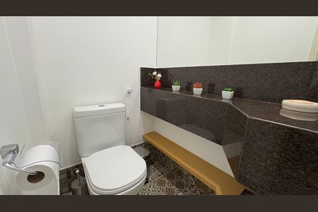 Casa de condomínio para alugar com 246m², 1 quarto e 2 vagas Casa de condomínio para alugar com 246m², 1 quarto e 2 vagasLavabo