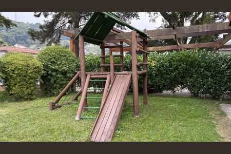 Casa de condomínio para alugar com 246m², 1 quarto e 2 vagas Casa de condomínio para alugar com 246m², 1 quarto e 2 vagasParquinho
