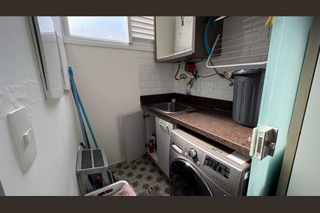 Casa de condomínio para alugar com 246m², 1 quarto e 2 vagas Casa de condomínio para alugar com 246m², 1 quarto e 2 vagasÁrea de Serviço