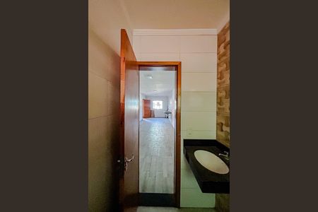 Banheiro de apartamento para alugar com 1 quarto, 30m² em Vila Sao Geraldo, São Paulo
