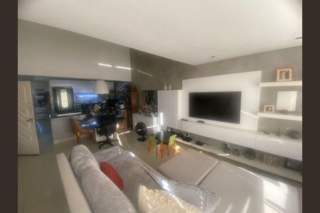 Casa à venda com 5 quartos, 180m² em Portuguesa, Rio de Janeiro