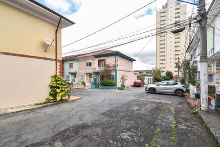 Casa de condomínio para alugar com 100m², 2 quartos e 2 vagas Casa de condomínio para alugar com 100m², 2 quartos e 2 vagasVila