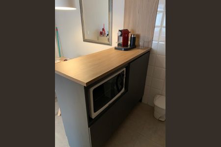 Cozinha de apartamento para alugar com 1 quarto, 40m² em Perdizes, São Paulo