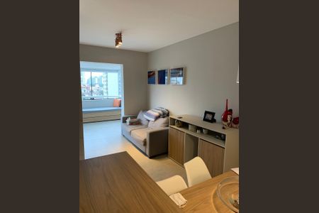 Sala de apartamento para alugar com 1 quarto, 40m² em Perdizes, São Paulo