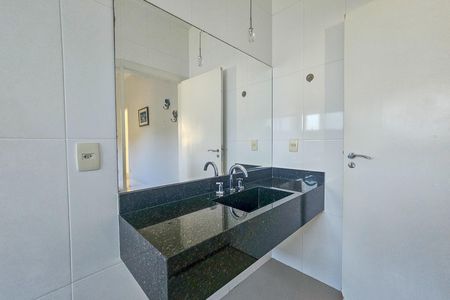 Casa de Condomínio para alugar com 5 quartos, 380m² em Balneario Praia do Pernambuco, Guarujá