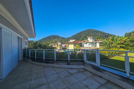 Casa de Condomínio para alugar com 5 quartos, 380m² em Balneario Praia do Pernambuco, Guarujá