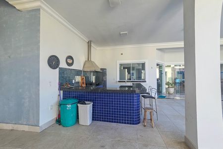 Casa de Condomínio para alugar com 5 quartos, 380m² em Balneario Praia do Pernambuco, Guarujá
