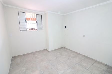 Casa para alugar com 1 quarto, 60m² em Santo Antônio, Osasco
