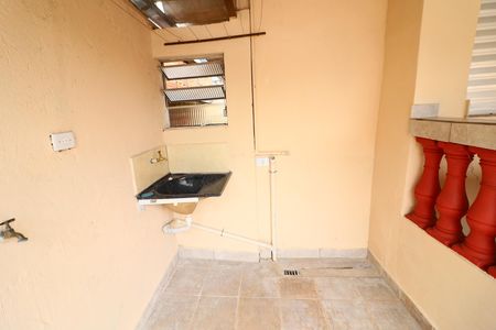 Casa para alugar com 60m², 1 quarto e sem vagaÁrea de Serviço