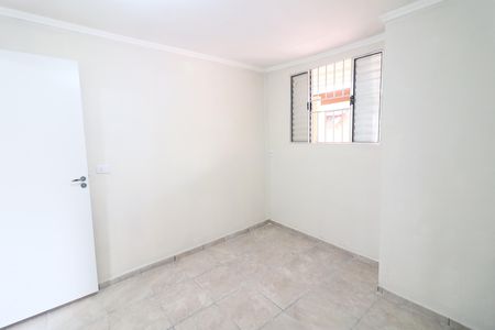 Quarto de casa para alugar com 1 quarto, 60m² em Santo Antônio, Osasco