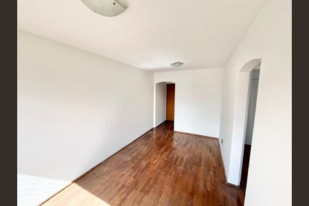 Apartamento à venda com 52m², 2 quartos e 1 vaga Apartamento à venda com 52m², 2 quartos e 1 vagaSala