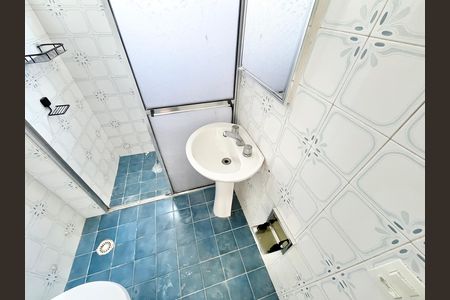 Apartamento à venda com 52m², 2 quartos e 1 vaga Apartamento à venda com 52m², 2 quartos e 1 vagaBanheiro