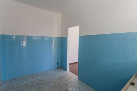 Casa à venda com 500m², 4 quartos e 2 vagas Casa à venda com 500m², 4 quartos e 2 vagasCasa 2 - Cozinha