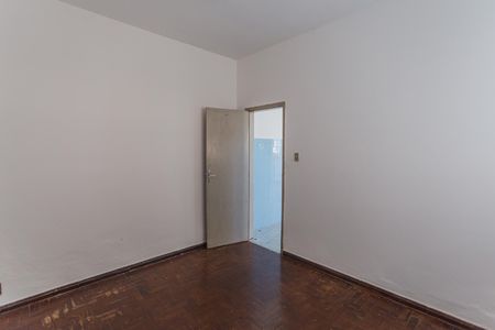 Casa à venda com 500m², 4 quartos e 2 vagas Casa à venda com 500m², 4 quartos e 2 vagasCasa 2 - Quarto 2