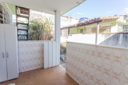 Casa à venda com 500m², 4 quartos e 2 vagas Casa à venda com 500m², 4 quartos e 2 vagasÁrea de serviço