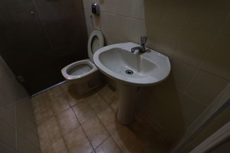 Casa para alugar com 95m², 2 quartos e 1 vagaBanheiro social