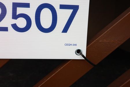 Placa  de casa para alugar com 2 quartos, 95m² em Santo Antônio, Osasco