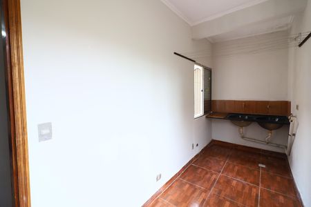 Área de Serviço de casa para alugar com 2 quartos, 95m² em Santo Antônio, Osasco