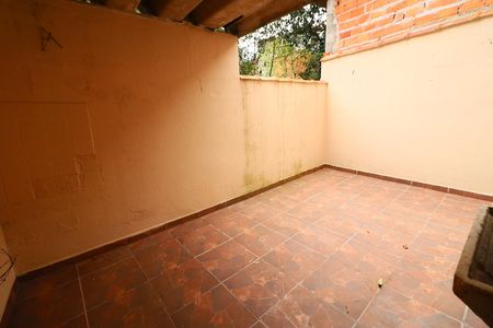 Área de Serviço de casa para alugar com 1 quarto, 45m² em Santo Antônio, Osasco