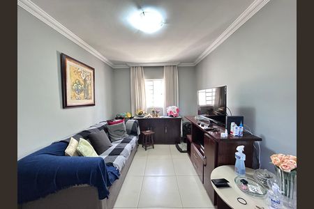 Apartamento para alugar com 2 quartos, 47m² em Alípio de Melo, Belo Horizonte