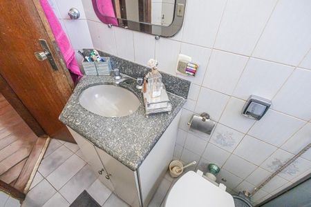 banheiro de apartamento para alugar com 3 quartos, 192m² em Padre Eustáquio, Belo Horizonte