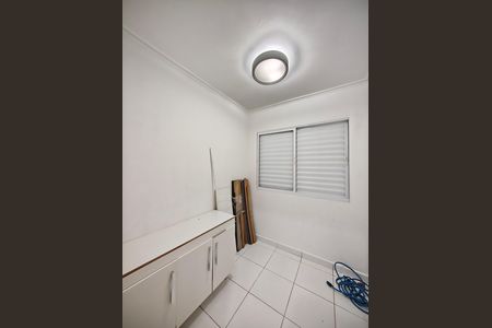 Casa à venda com 177m², 4 quartos e 4 vagas Casa à venda com 177m², 4 quartos e 4 vagasQuarto de Serviço