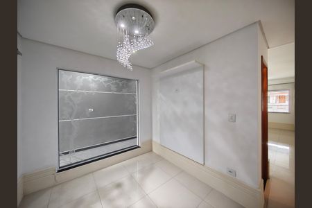 Casa à venda com 177m², 4 quartos e 4 vagas Casa à venda com 177m², 4 quartos e 4 vagasSala de Jantar