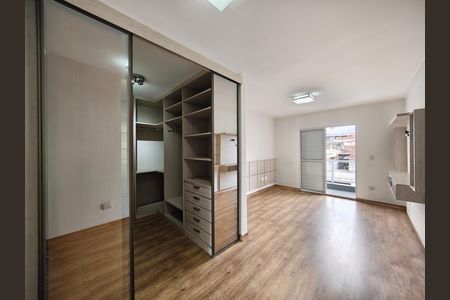 Casa à venda com 177m², 4 quartos e 4 vagas Casa à venda com 177m², 4 quartos e 4 vagasSuíte