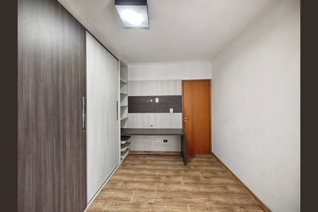 Casa à venda com 177m², 4 quartos e 4 vagas Casa à venda com 177m², 4 quartos e 4 vagasQuarto 2