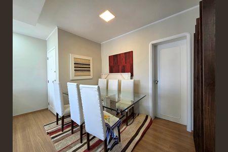 Apartamento para alugar com 80m², 2 quartos e 1 vaga Apartamento para alugar com 80m², 2 quartos e 1 vagaSala