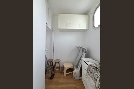 Apartamento para alugar com 80m², 2 quartos e 1 vaga Apartamento para alugar com 80m², 2 quartos e 1 vagaQuarto de Serviço