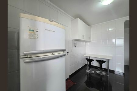 Apartamento para alugar com 80m², 2 quartos e 1 vaga Apartamento para alugar com 80m², 2 quartos e 1 vagaCozinha