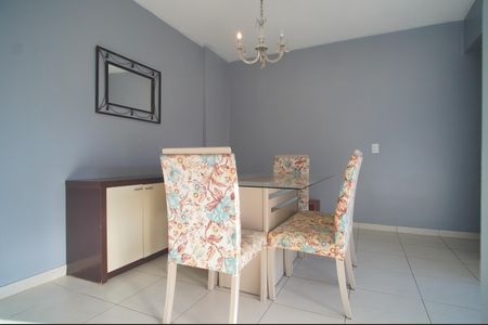 Apartamento para alugar com 72m², 2 quartos e 1 vagasala