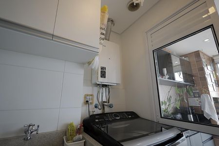 Área de Serviço de apartamento para alugar com 3 quartos, 83m² em Vila Valparaíso, Santo André