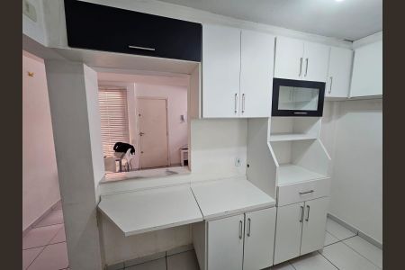 Apartamento para alugar com 65m², 2 quartos e 1 vaga Apartamento para alugar com 65m², 2 quartos e 1 vagaCozinha