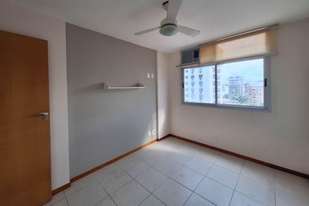 Apartamento à venda com 115m², 3 quartos e 2 vagasQuarto 2