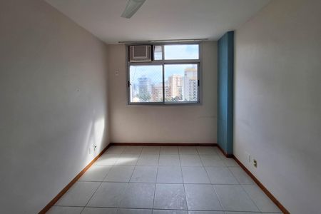 Apartamento à venda com 115m², 3 quartos e 2 vagasSuíte 1